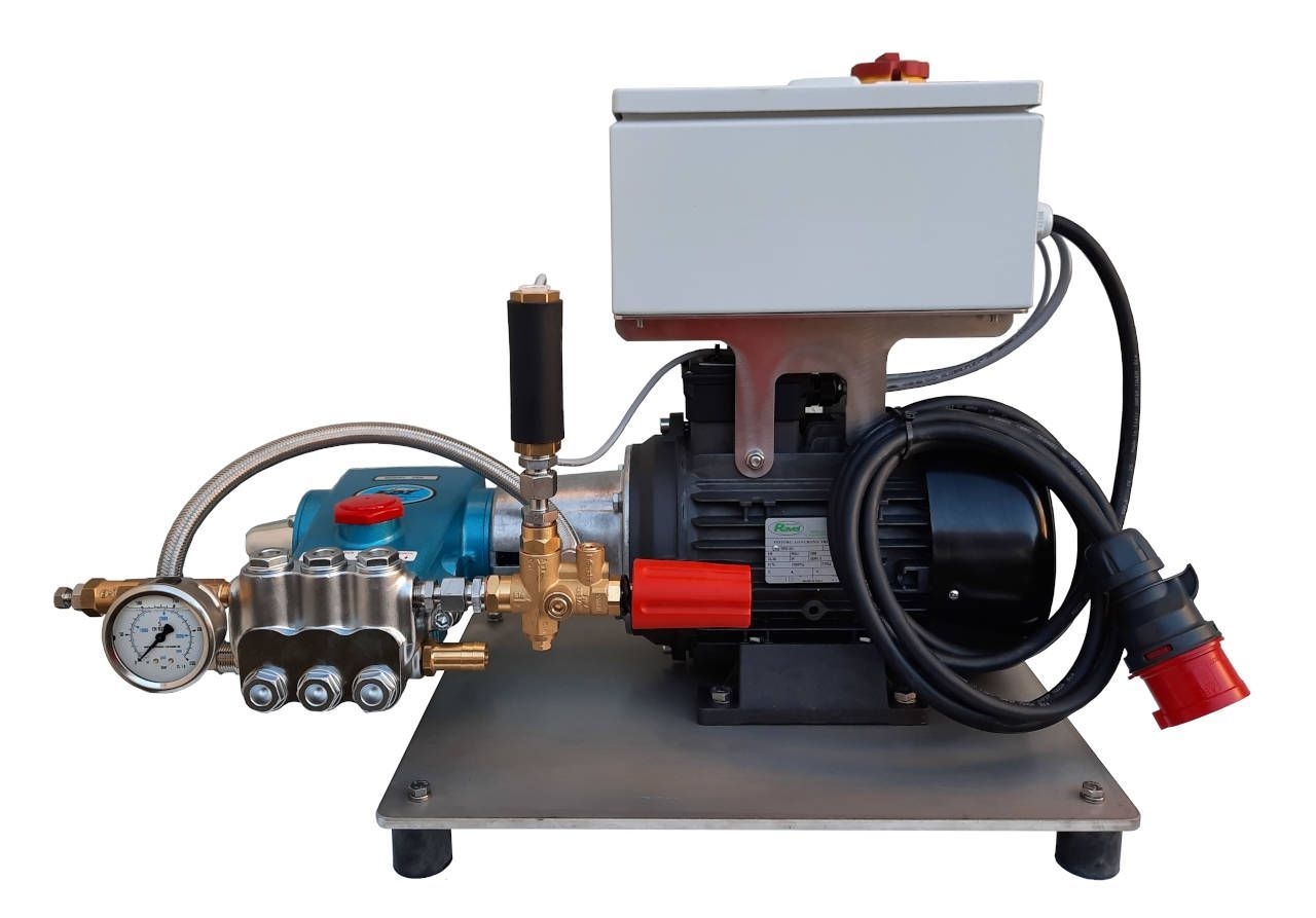 Hochdruckaggregat • mit CAT Pumpe Typ 310 • Mit Vordruck