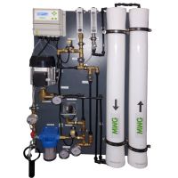 Osmoseanlage ohne Gestell • 500 l/h Permeatleistung • frontseitige Installation Osmoseanlage ohne Gestell • 500 l/h Permeatleistung • frontseitige Installation